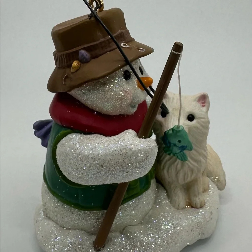 Hallmark Snow Buddies Ornament, Fishing Snowman & Dog, 2008, 11th in Series‎